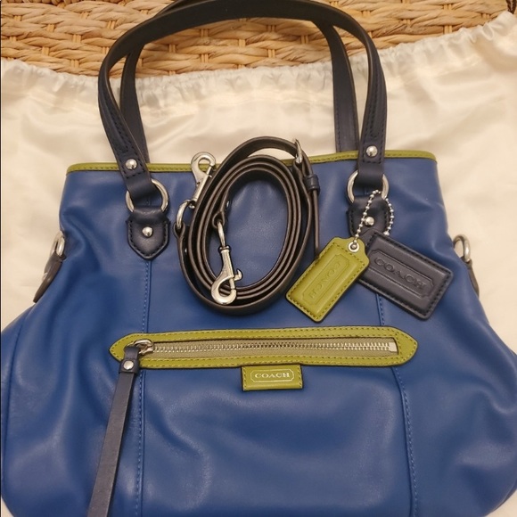 Authentic Coach crossbody blue w/green trim - Picture 1 of 7